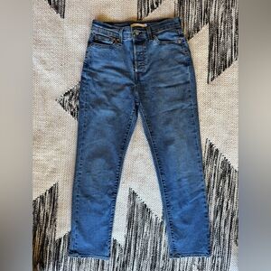 Levi's Wedgie Straight Size 28